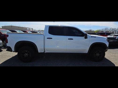 2024 Chevrolet Silverado 1500 ZR2