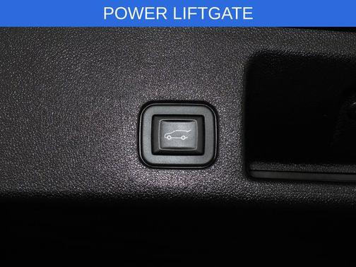Black 2025 Chevrolet Equinox EV RS