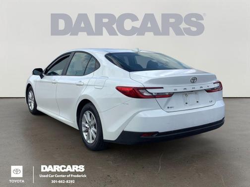 Ice 2025 Toyota Camry LE