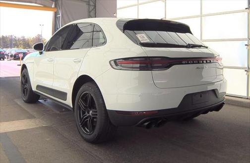 2021 Porsche Macan Base