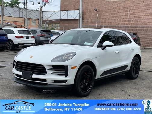 2021 Porsche Macan Base