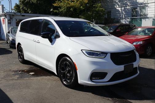 Bright White Clearcoat 2024 Chrysler Pacifica Hybrid S Appearance Pkg