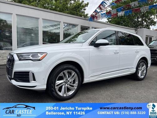 2022 Audi Q7 45 Premium Plus