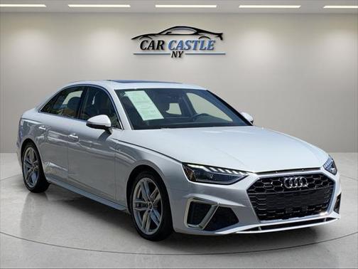 2024 Audi A4 45 S line Premium Plus