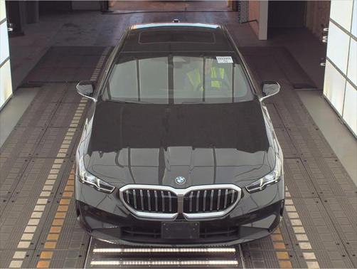 2024 BMW 530 i xDrive