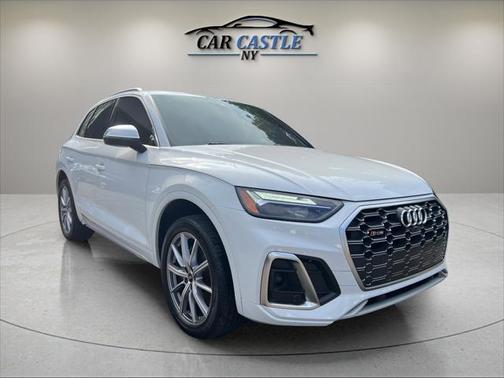 2022 Audi SQ5 3.0T Premium Plus