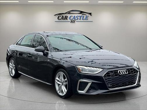 2023 Audi A4 45 S line Premium Plus