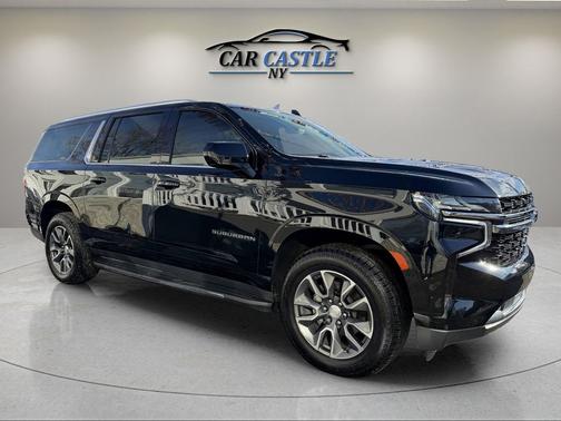2023 Chevrolet Suburban LS