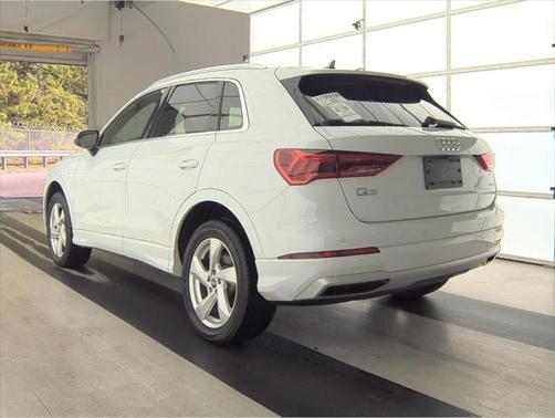 2022 Audi Q3 40 Premium