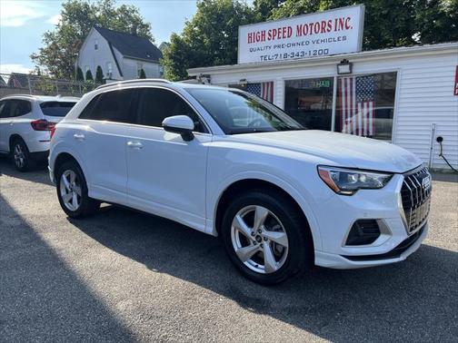2022 Audi Q3 40 Premium