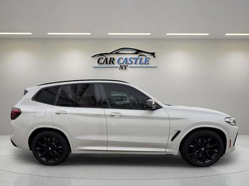 2022 BMW X3 M40i