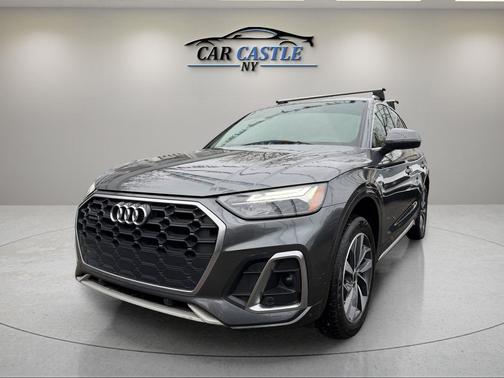 2022 Audi Q5 45 S line Premium