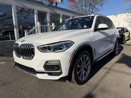 Alpine White 2019 BMW X5 xDrive40i