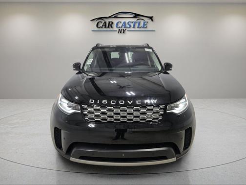 2022 Land Rover Discovery P300 S