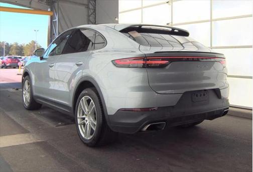 2020 Porsche Cayenne Base (Tiptronic)