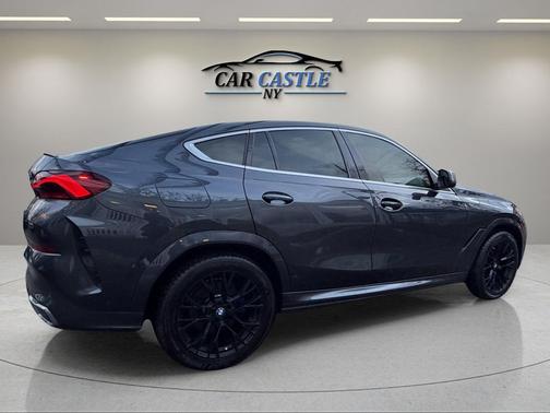 2022 BMW X6 xDrive40i