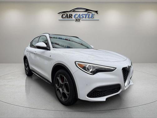 2022 Alfa Romeo Stelvio Ti