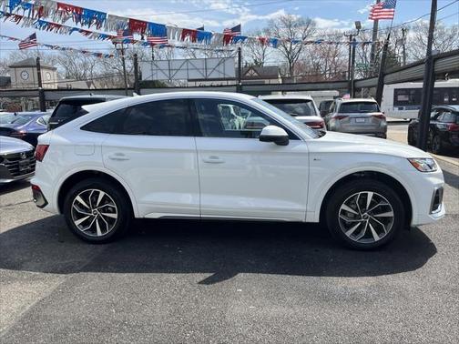 2023 Audi Q5 45 S line Premium Plus