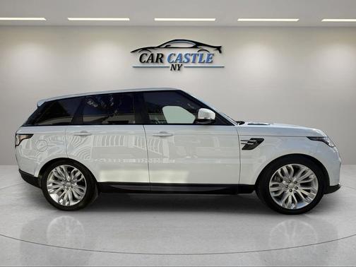 2020 Land Rover Range Rover Sport SE