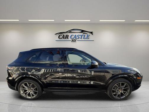 2019 Porsche Cayenne Cayenne