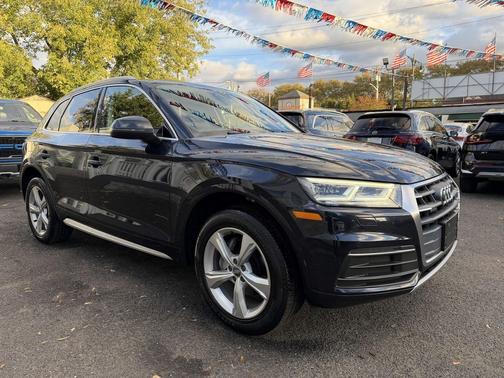 2020 Audi Q5 45 Premium Plus