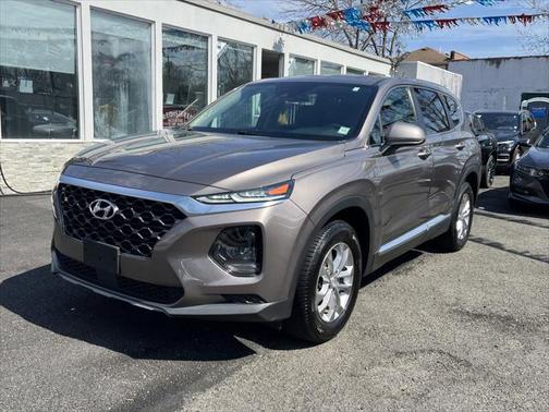 2019 Hyundai SANTA FE SE 2.4