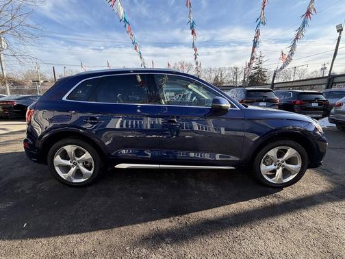 2021 Audi Q5 45 Prestige