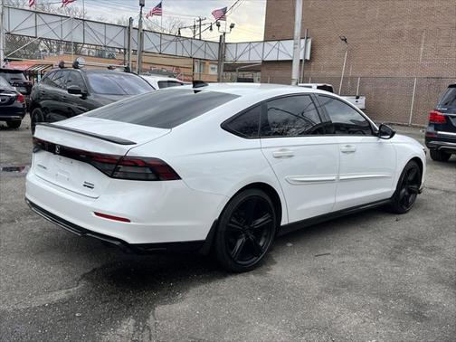 2023 Honda Accord Hybrid Base
