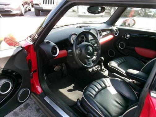 2013 MINI Clubman Cooper S