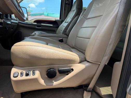 Gold 2004 Ford Excursion Limited