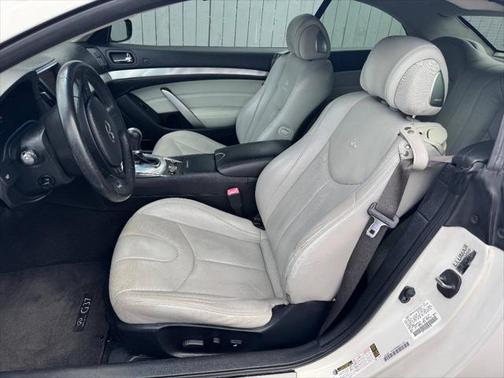 2013 INFINITI G37 Sport