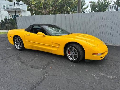 2003 Chevrolet Corvette Base