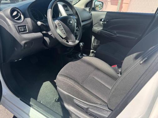 2018 Nissan Versa 1.6 SV