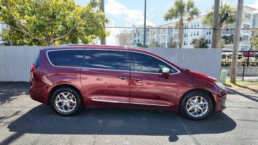 2019 Chrysler Pacifica Limited