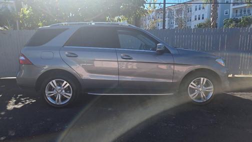 2012 Mercedes-Benz M-Class 4MATIC