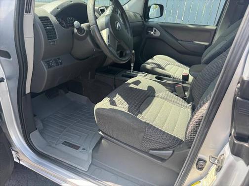 2010 Nissan Frontier SE
