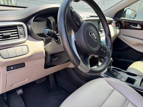 2017 Kia Sorento EX