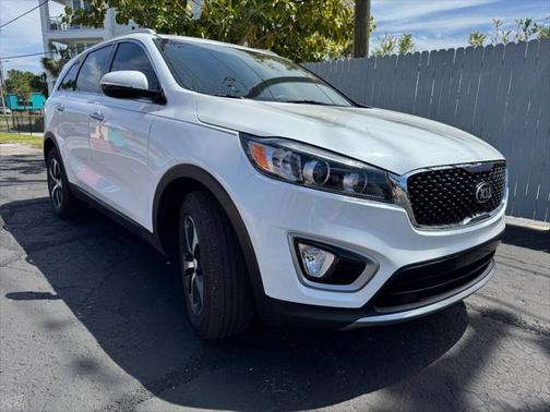 2017 Kia Sorento EX