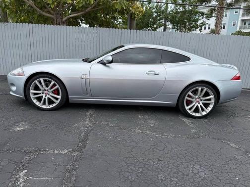 Liquid Silver 2007 Jaguar XK Base
