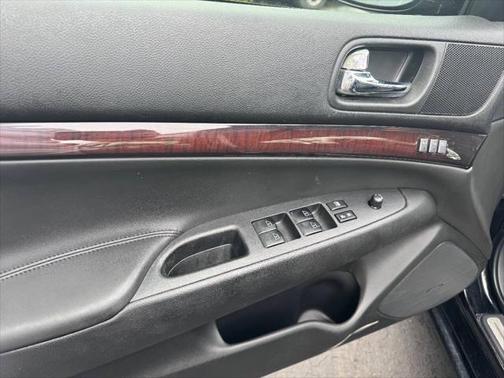 2013 INFINITI G37x Base
