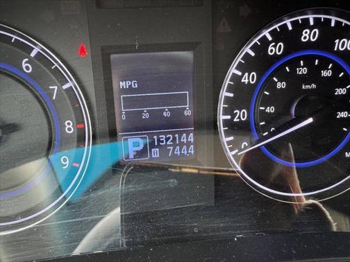 2013 INFINITI G37x Base