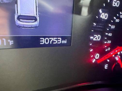 White 2021 Kia Soul LX
