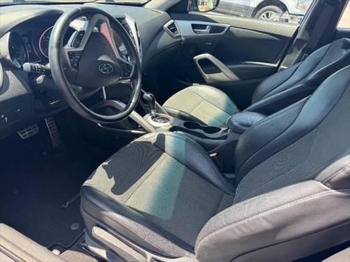 2015 Hyundai Veloster Base