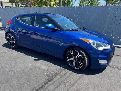2015 Hyundai Veloster Base