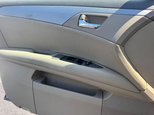 2008 Toyota Avalon XL