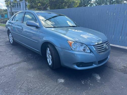 2008 Toyota Avalon XL