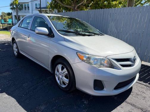 2012 Toyota Corolla LE