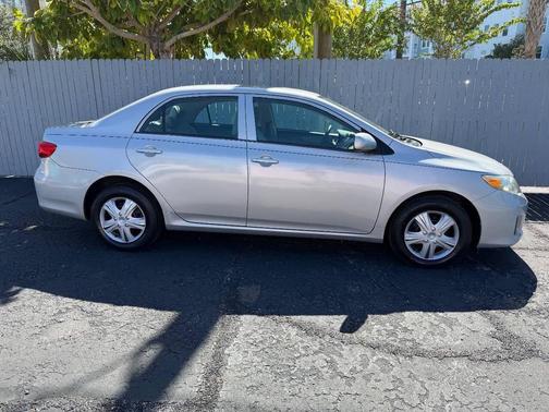 2012 Toyota Corolla LE