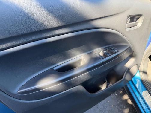 2020 Mitsubishi Mirage LE