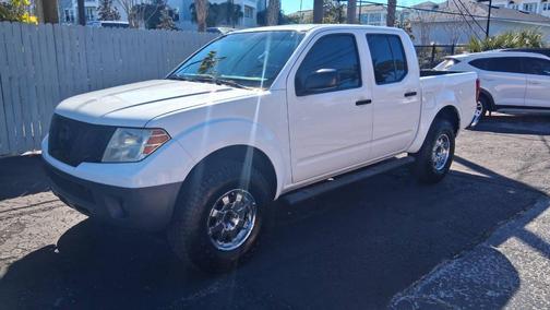 2011 Nissan Frontier S